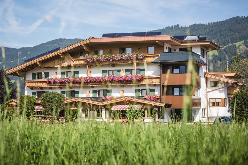 Fruehstueckspension Tannenhof Kirchberg in Tirol Dış mekan fotoğraf